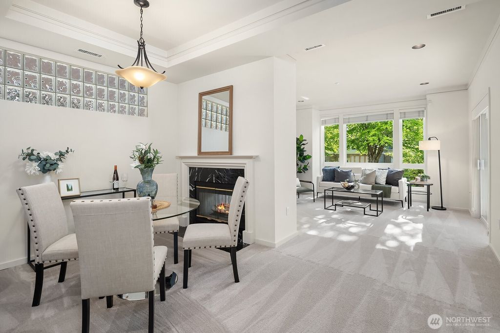 Photo of 702 Kirkland Way #4, Kirkland, WA 98033 (MLS # 2521391)