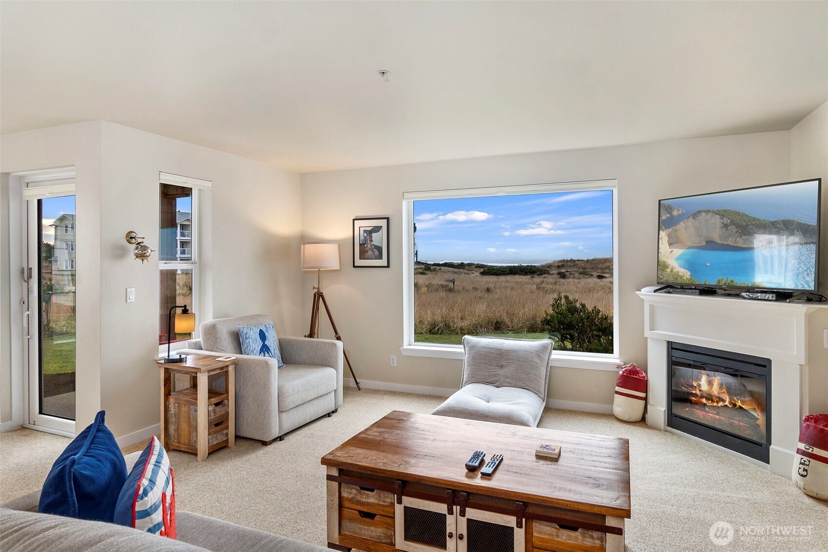 1600 W Ocean Avenue 611