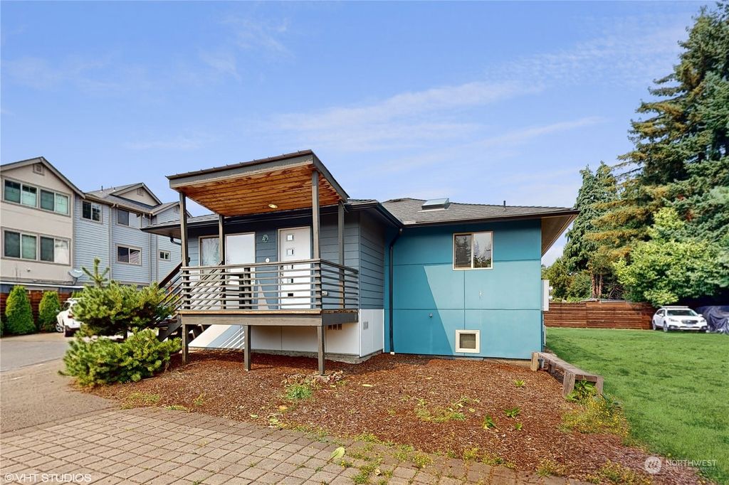 Photo of 3736 Southcenter Boulevard, Tukwila, WA 98188 (MLS # 2153780)