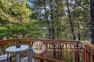 201 S Ocean Beach Blvd 15