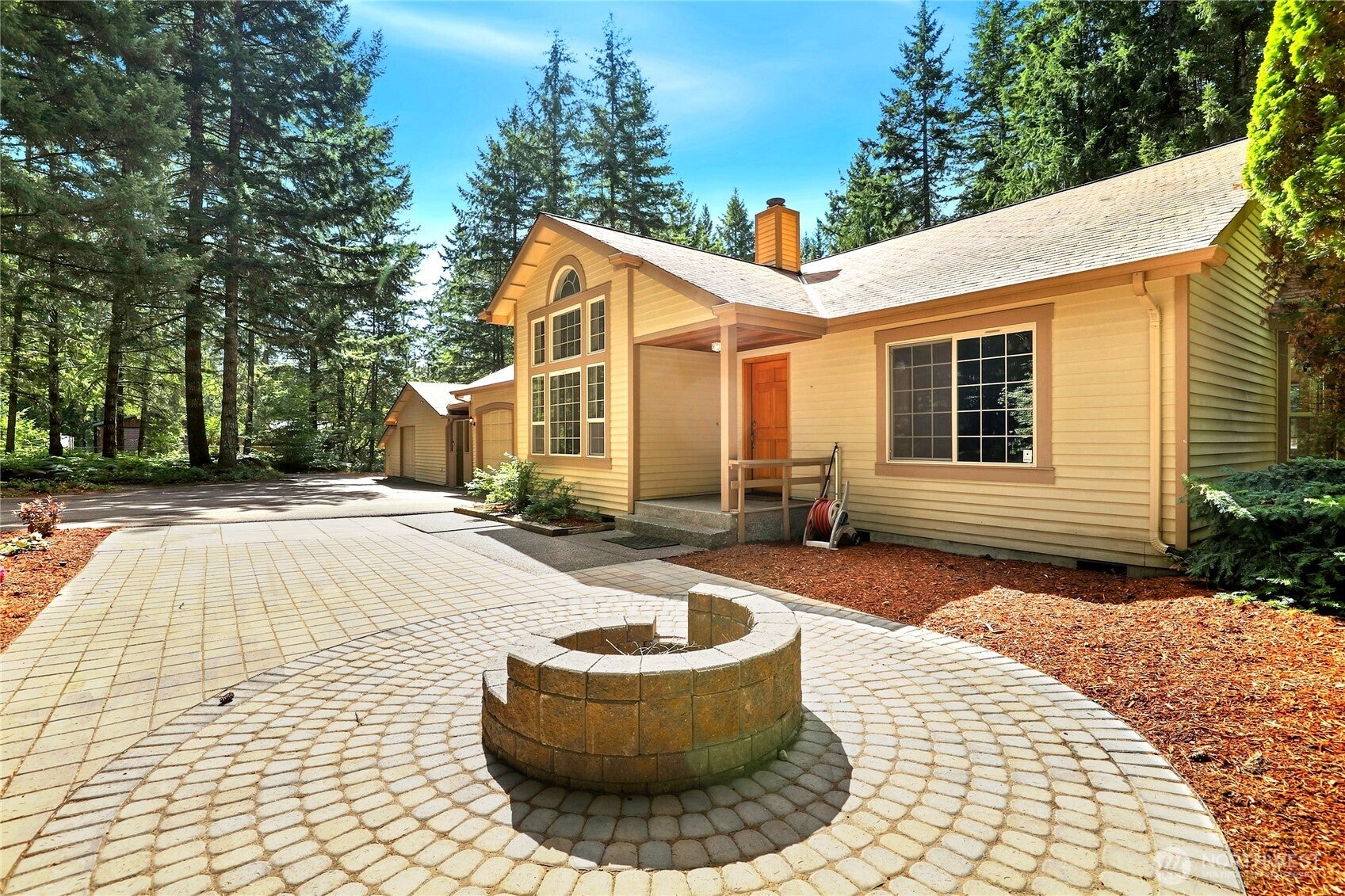 5800 SW Royal Spruce Drive