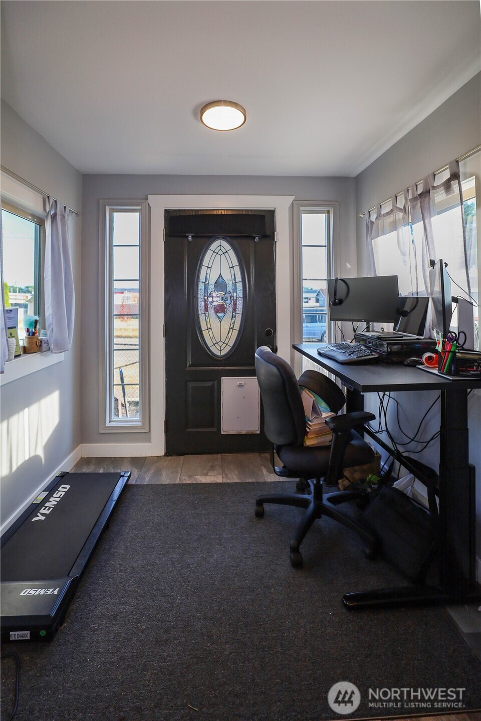220 W Anderson Street