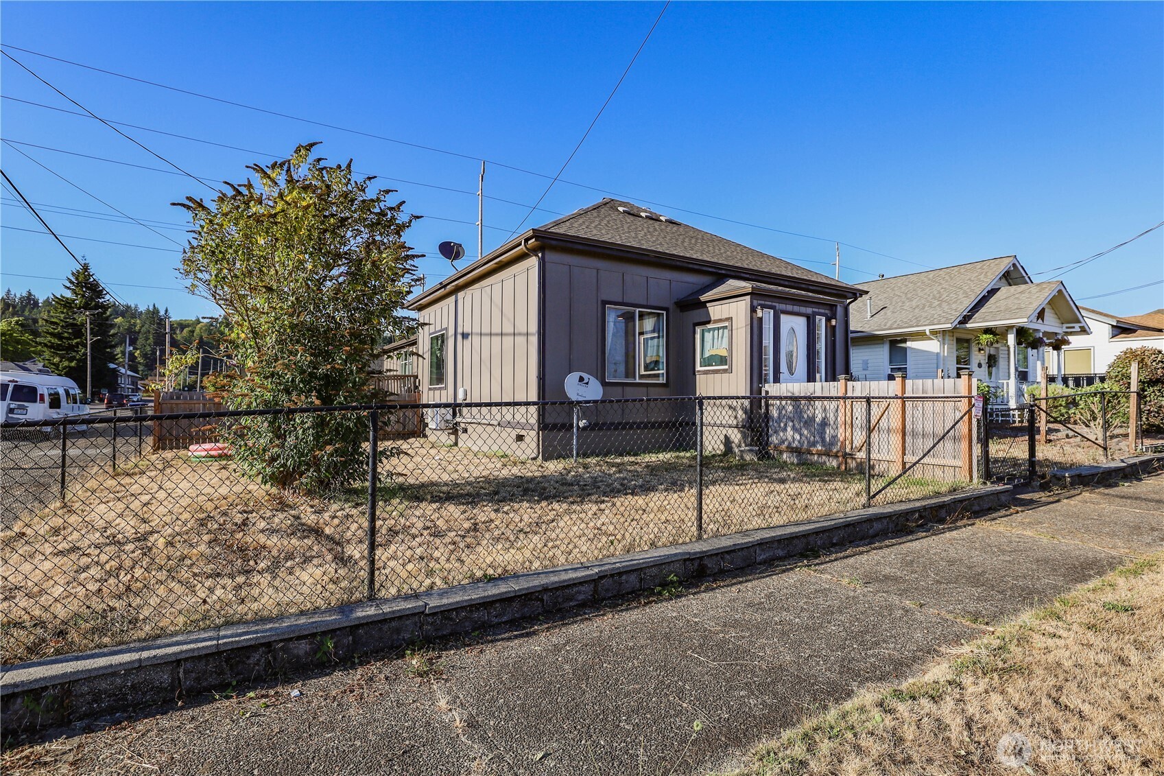 220 W Anderson Street
