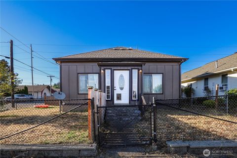 220 W Anderson Street Elma WA 98541