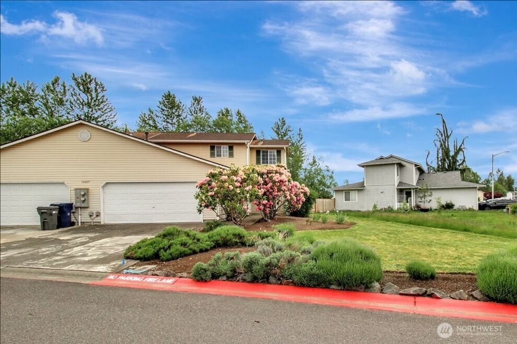 Photo of 16805 41st Drive NE #B, Arlington, WA 98223 (MLS # 2527359)