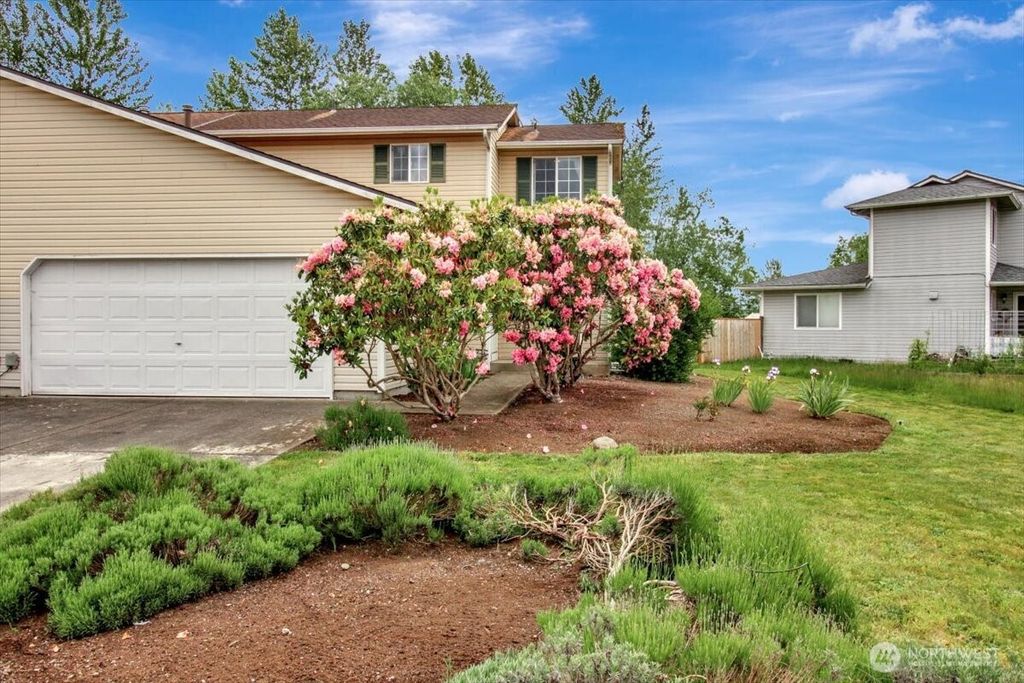 Photo of 16805 41st Drive NE #B, Arlington, WA 98223 (MLS # 2527359)