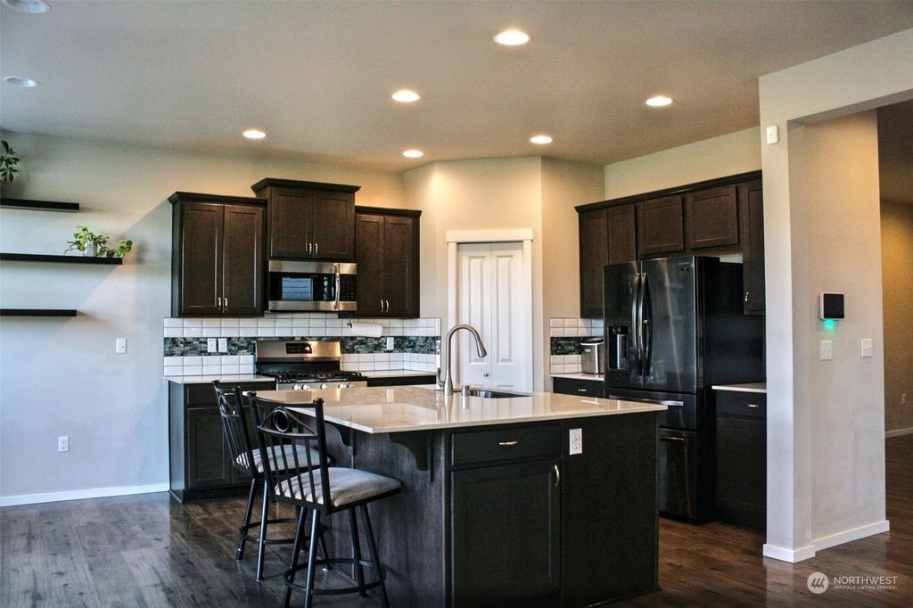 Photo of 10307 Messner Avenue, Granite Falls, WA 98252 (MLS # 2325672)