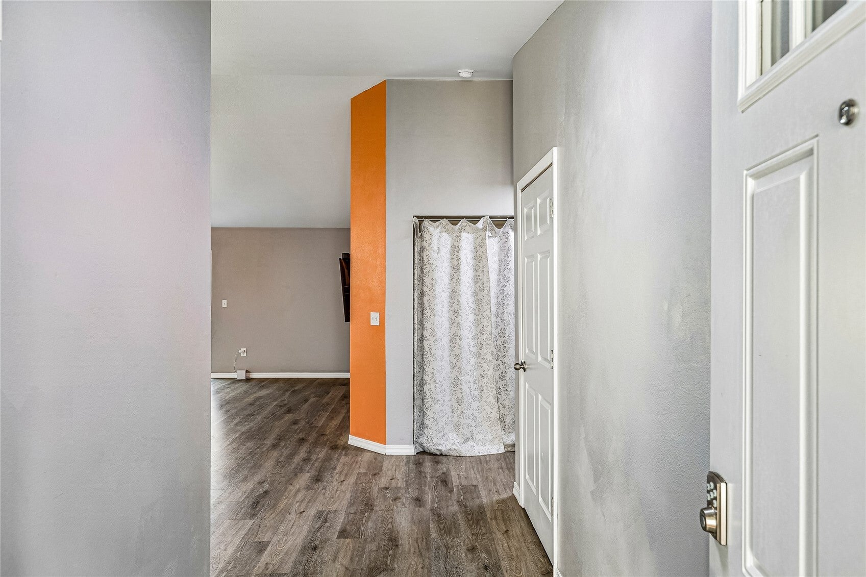 6419 107th Place NE