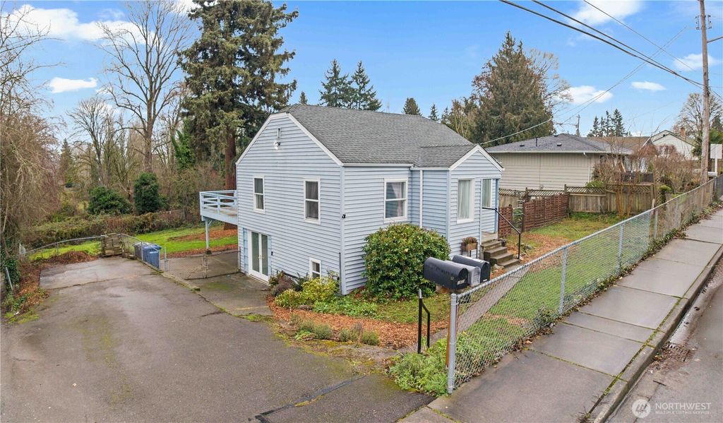 Photo of 12630 24th Avenue S, Seattle, WA 98168 (MLS # 2474849)