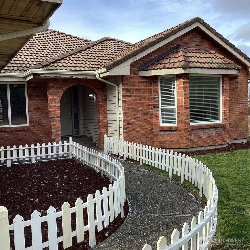 Photo of 32002 Brandstrom Road, Stanwood, WA 98292 (MLS # 2468600)