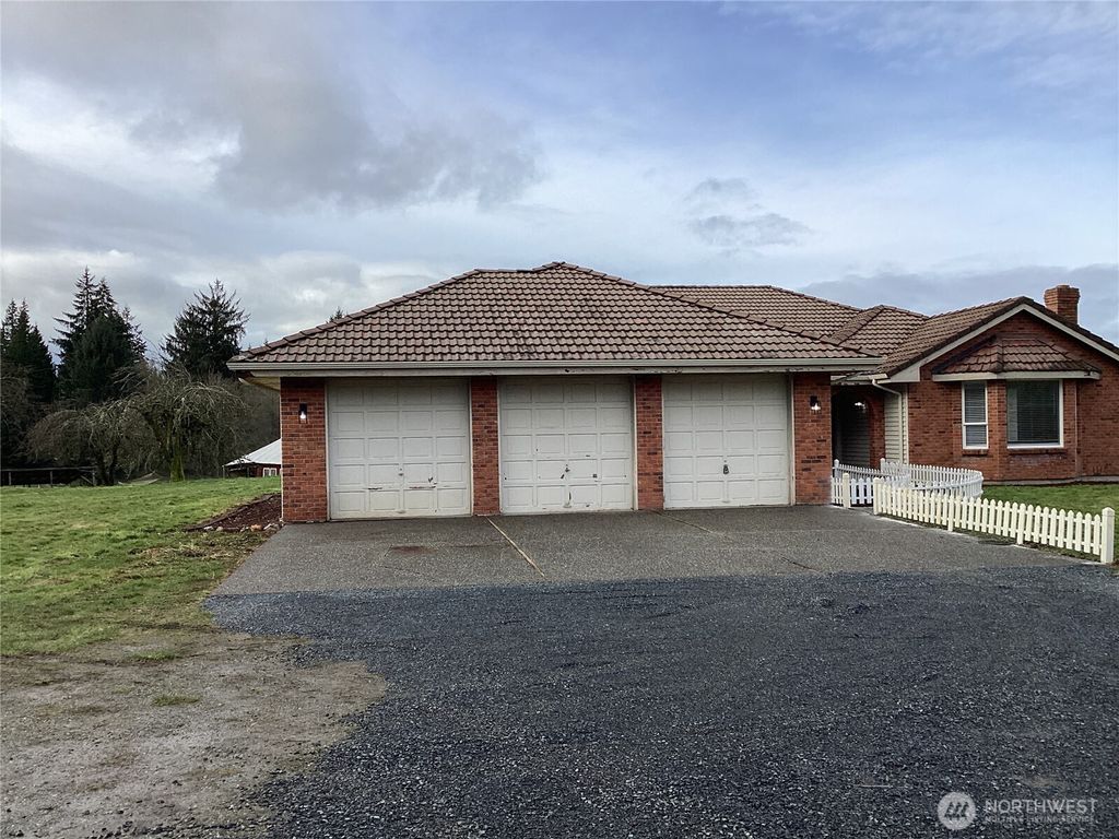 Photo of 32002 Brandstrom Road, Stanwood, WA 98292 (MLS # 2468600)