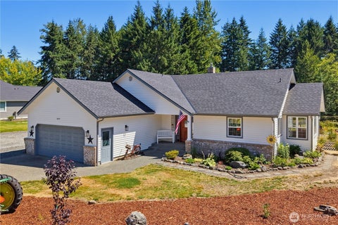 Photo of 12019 258th Avenue E, Buckley, WA 98321 (MLS # 2560961)