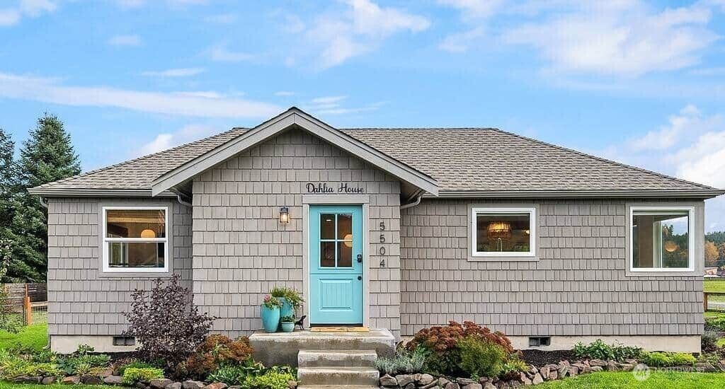 Photo of 5504 318th Avenue NE, Carnation, WA 98014 (MLS # 2435434)