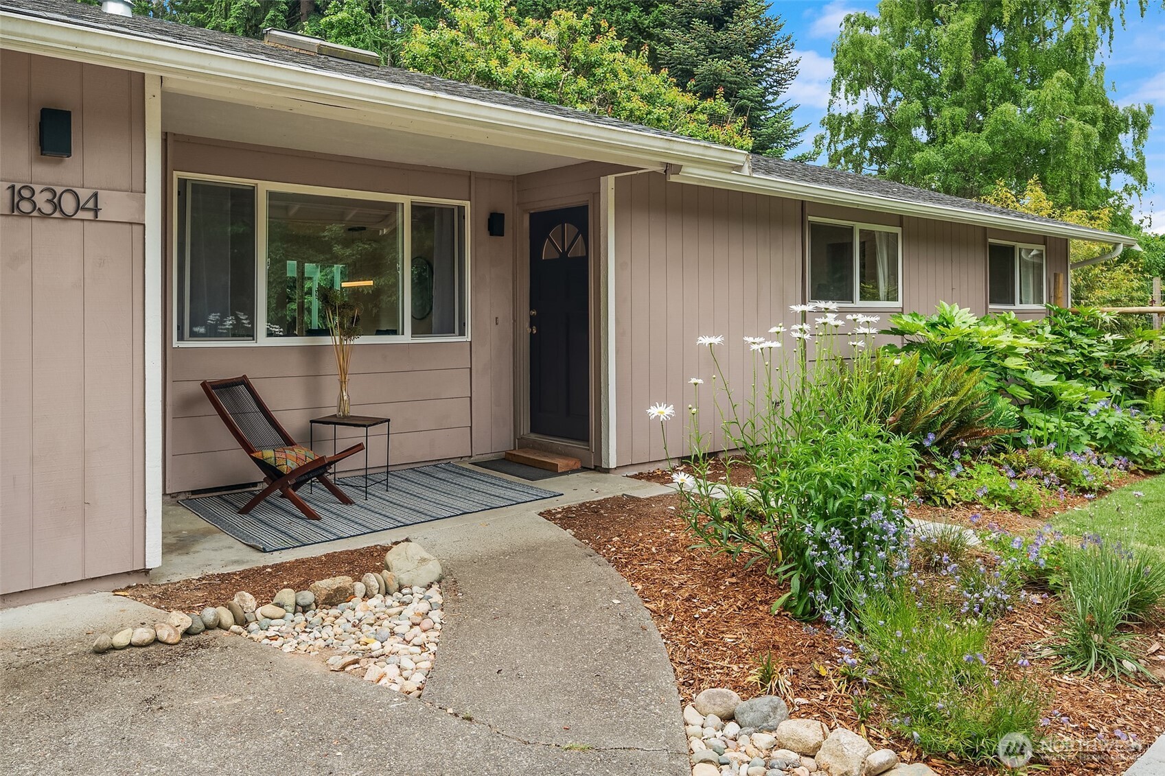 18304 McLean Road SW