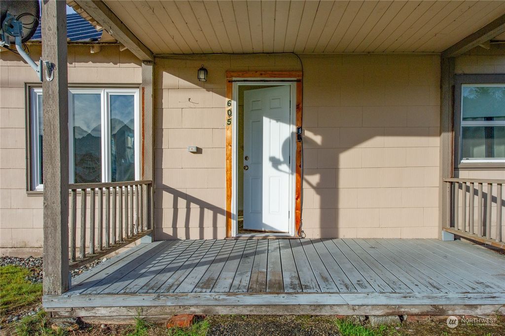 Photo of 605 Commercial Avenue, Darrington, WA 98241 (MLS # 2175954)