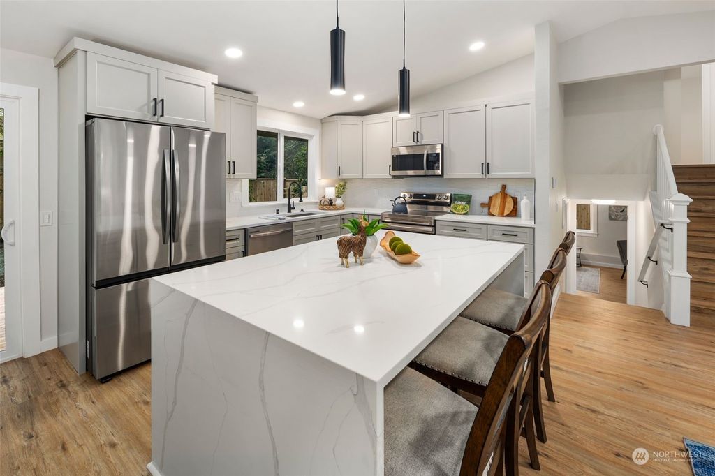 Photo of 20226 81st Avenue W, Edmonds, WA 98026 (MLS # 2322435)