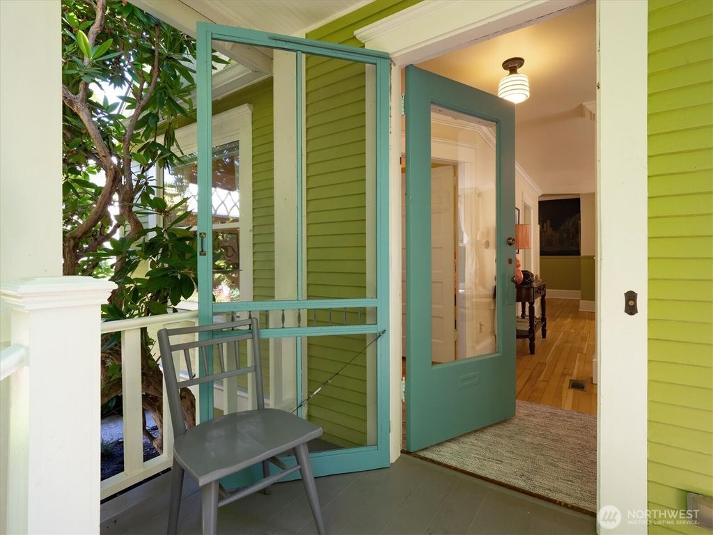 Photo of 5618 Keystone Place N, Seattle, WA 98103 (MLS # 2409201)