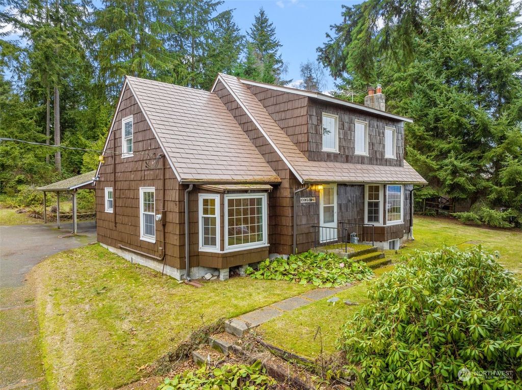 Photo of 30219 23rd Avenue SW, Federal Way, WA 98023 (MLS # 2025961)