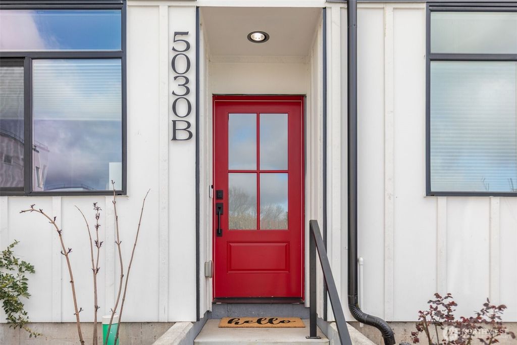 Photo of 5030 Sand Point Place NE #B, Seattle, WA 98105 (MLS # 2487390)