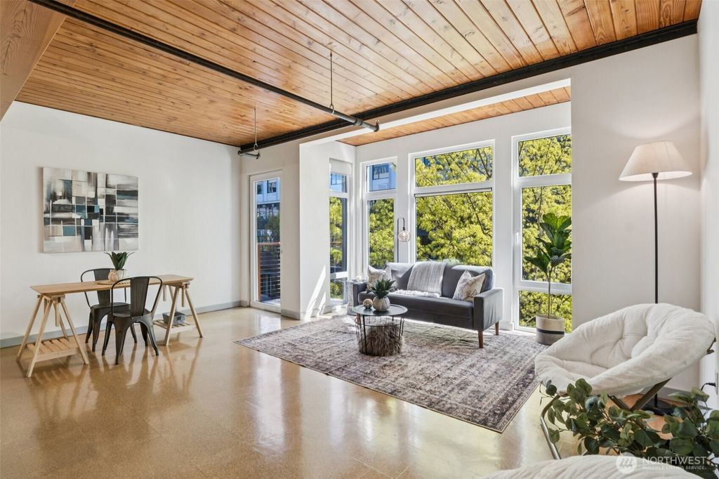 Photo of 401 9th Avenue N #201, Seattle, WA 98109 (MLS # 2503703)