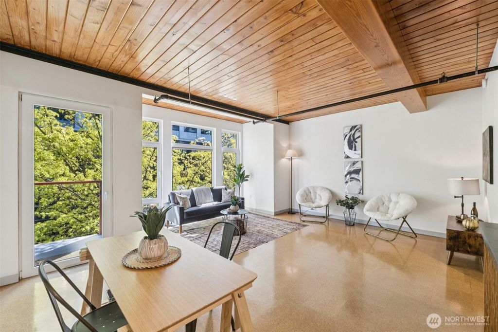 Photo of 401 9th Avenue N #201, Seattle, WA 98109 (MLS # 2503703)