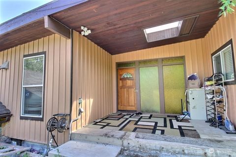 4661 S 148th Street Tukwila WA 98168