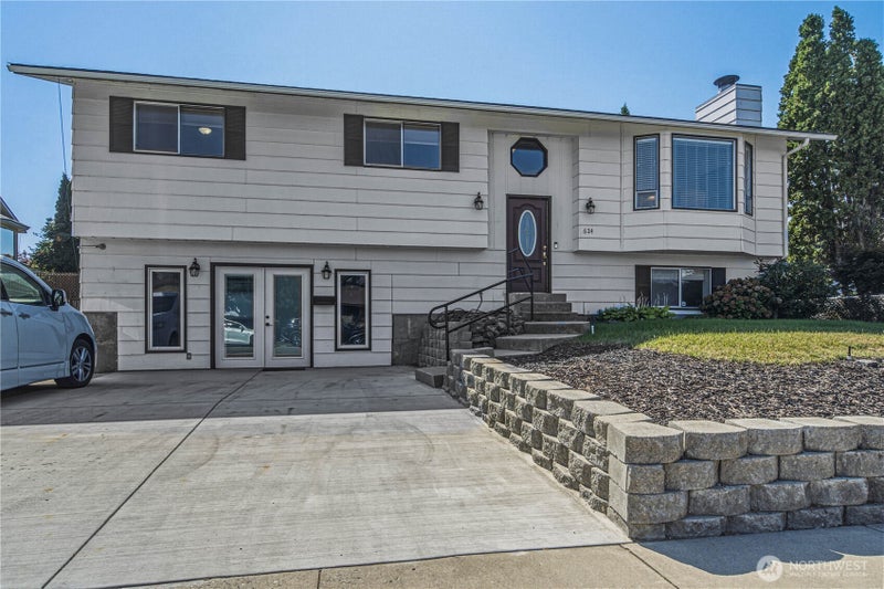 624 Sheri Court