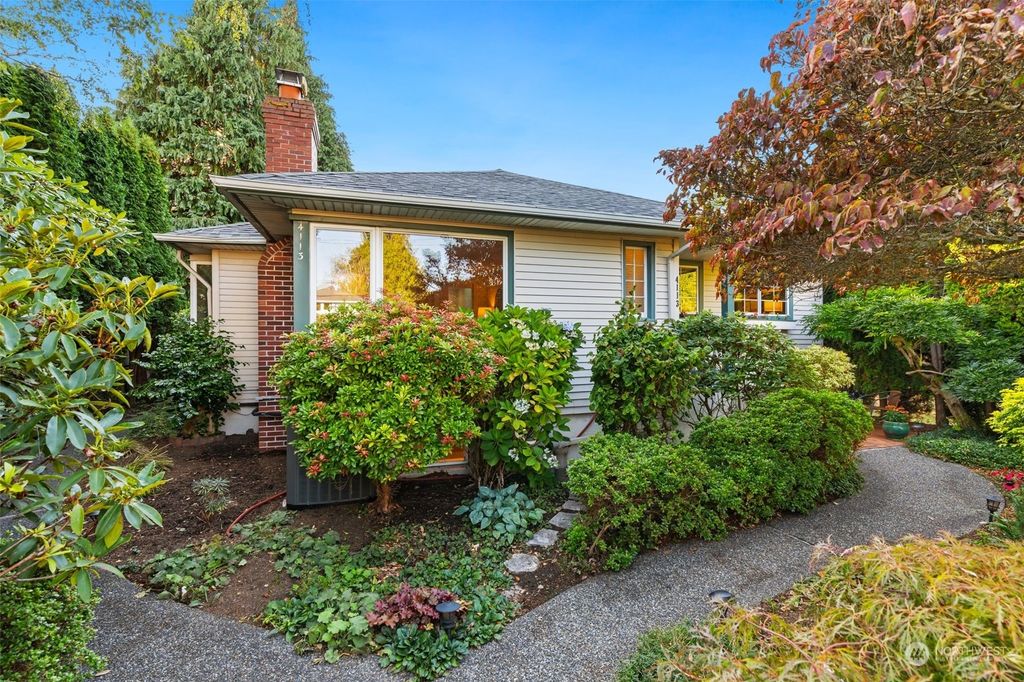Photo of 4113 54th Avenue SW, Seattle, WA 98116 (MLS # 2283233)