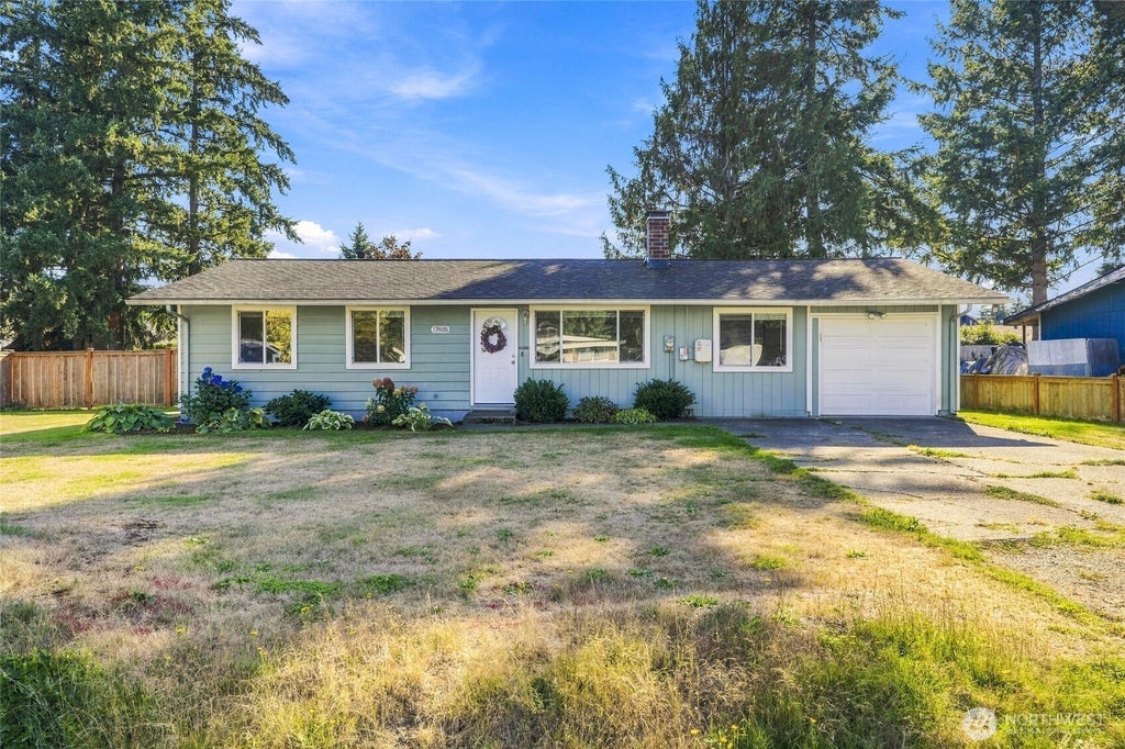 Photo of 17635 SE 267th Place, Covington, WA 98042 (MLS # 2590847)
