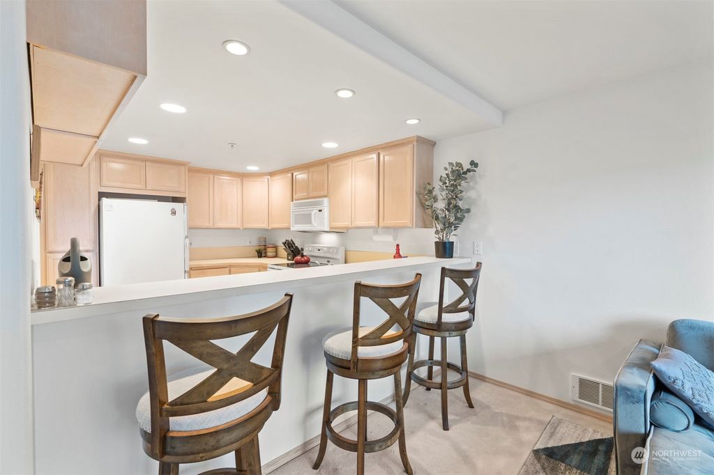 Photo of 229 3rd Avenue S #102, Edmonds, WA 98020 (MLS # 2022602)