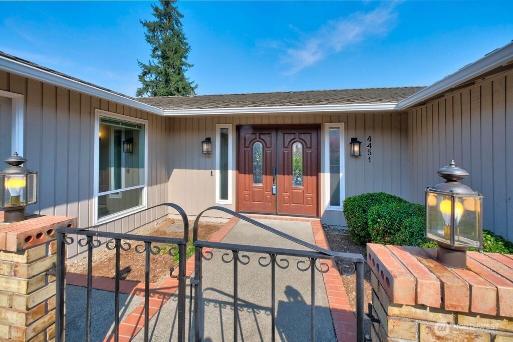 Photo of 4451 141st Avenue SE, Bellevue, WA 98006 (MLS # 2420993)