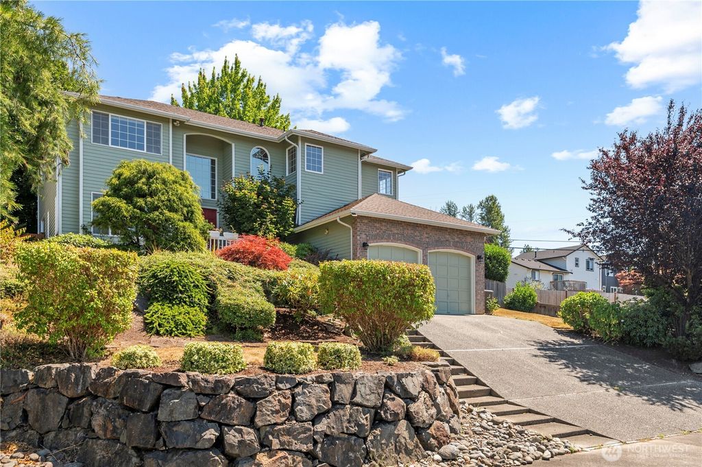 Photo of 5207 69th Drive NE, Marysville, WA 98270 (MLS # 2409645)
