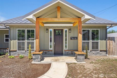 Photo of 111 E First Street, South Bend, WA 98586 (MLS # 2413813)