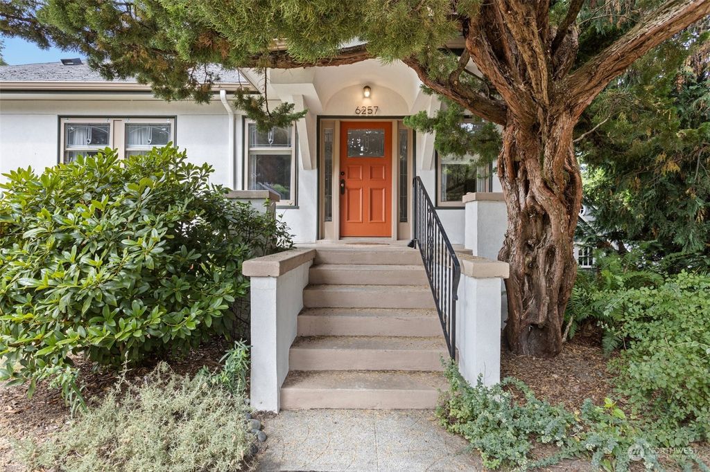 Photo of 6257 29th Avenue NE, Seattle, WA 98115 (MLS # 2272044)