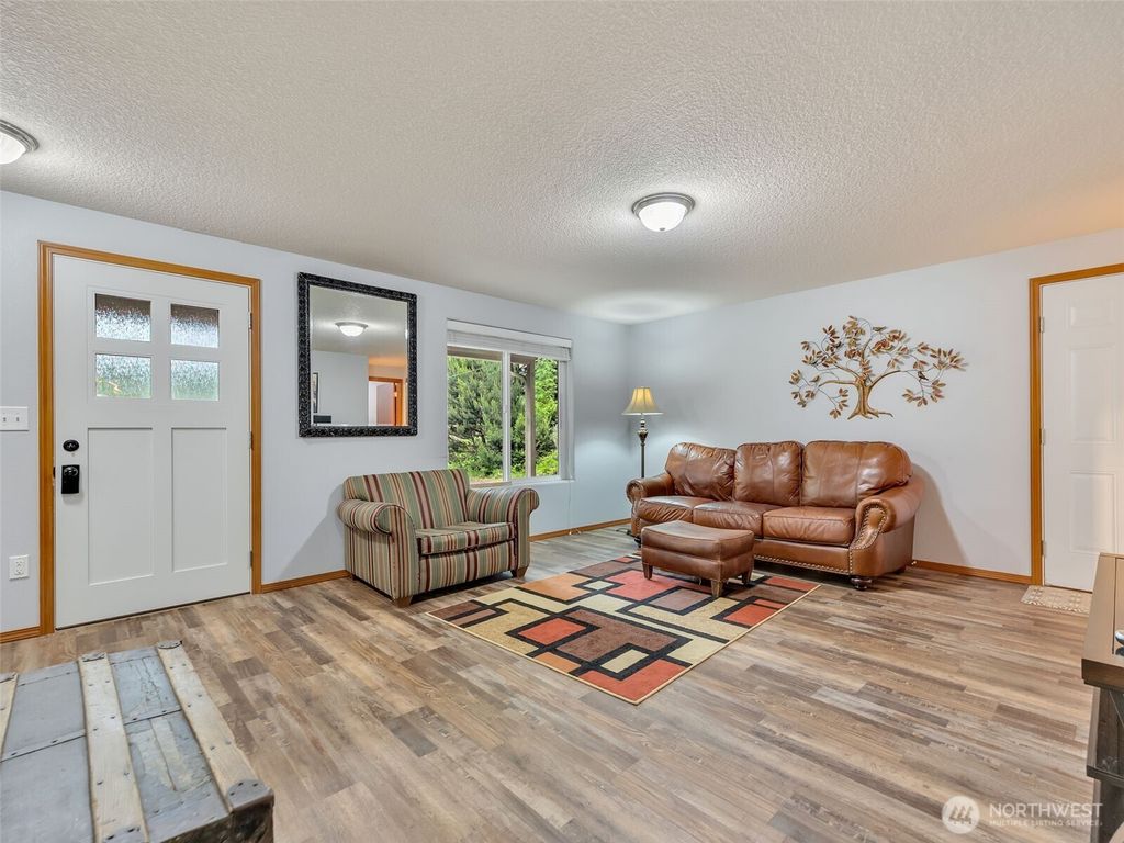 Photo of 1902 194th Street, Long Beach, WA 98631 (MLS # 2537144)