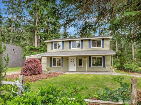 Photo of 1902 194th Street, Long Beach, WA 98631 (MLS # 2537144)