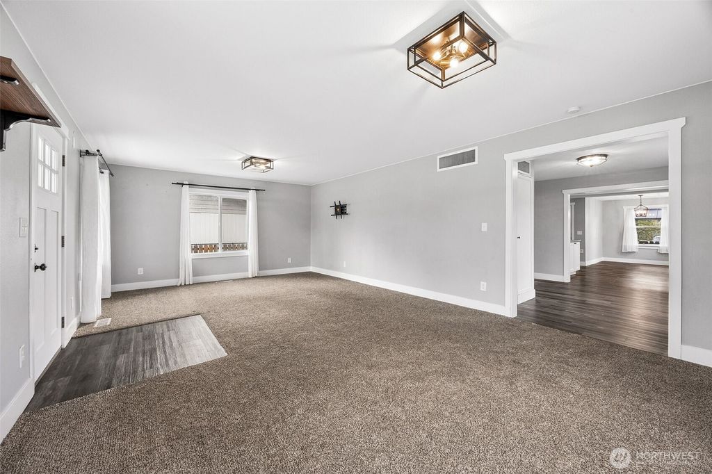 Photo of 227 Mashell Avenue N, Eatonville, WA 98328 (MLS # 2495407)