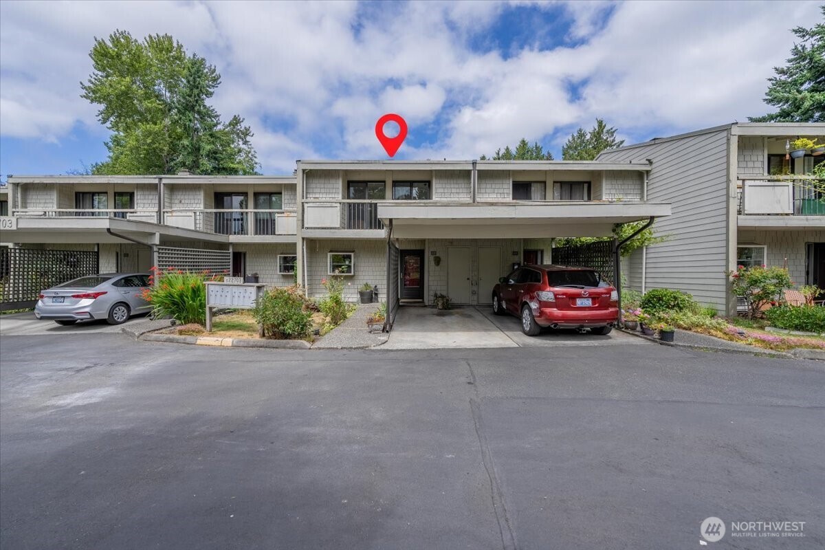 22703 Lakeview Dr E5