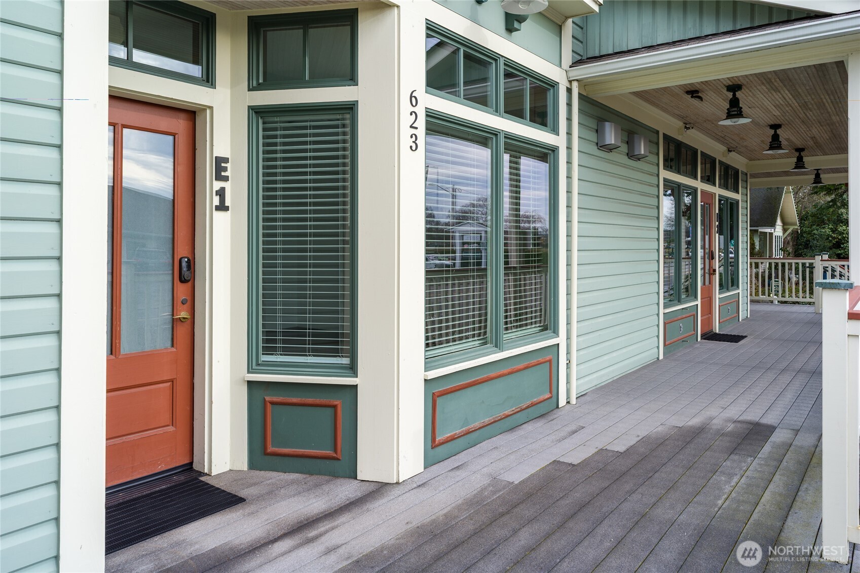 623 Morris Street E1