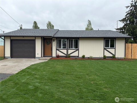 Photo of 303 Railroad Street SW, Yelm, WA 98597 (MLS # 2544490)