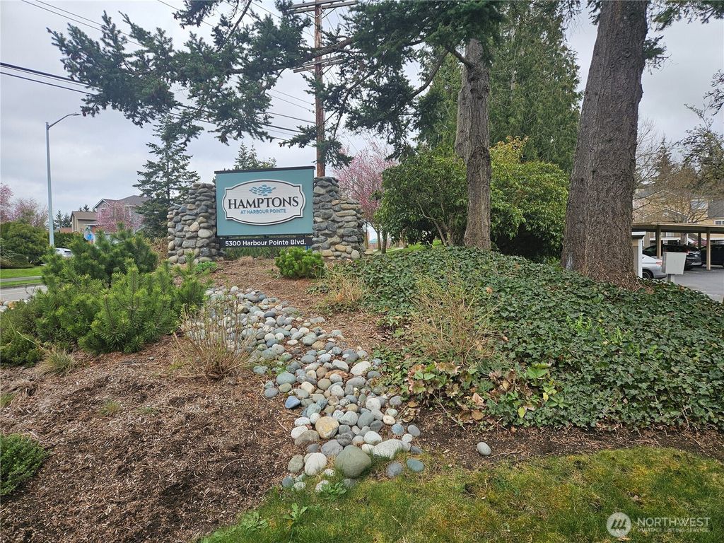 Photo of 5300 Harbour Pointe Boulevard #303B, Mukilteo, WA 98275 (MLS # 2352395)