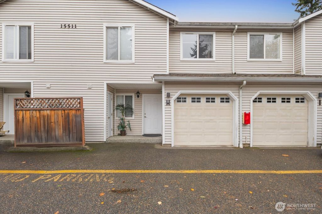 Photo of 15511 35th Avenue W #H, Lynnwood, WA 98087 (MLS # 2453299)