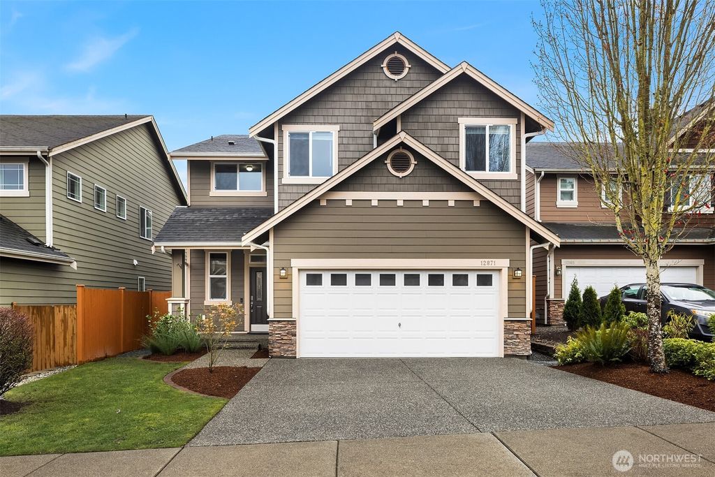Photo of 12871 NE 198th Place, Woodinville, WA 98072 (MLS # 2500752)