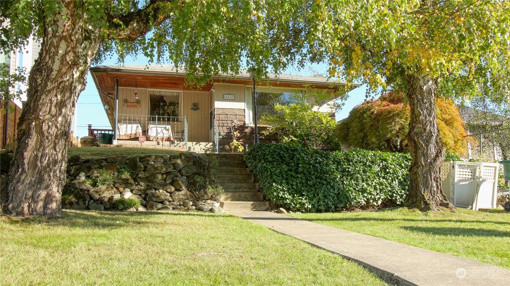 Photo of 5410 26th Avenue SW, Seattle, WA 98106 (MLS # 2175939)