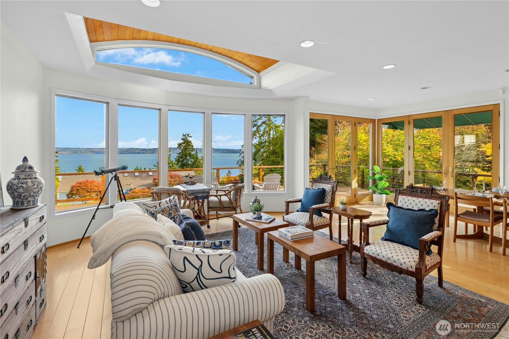 21322 NE President Point Road