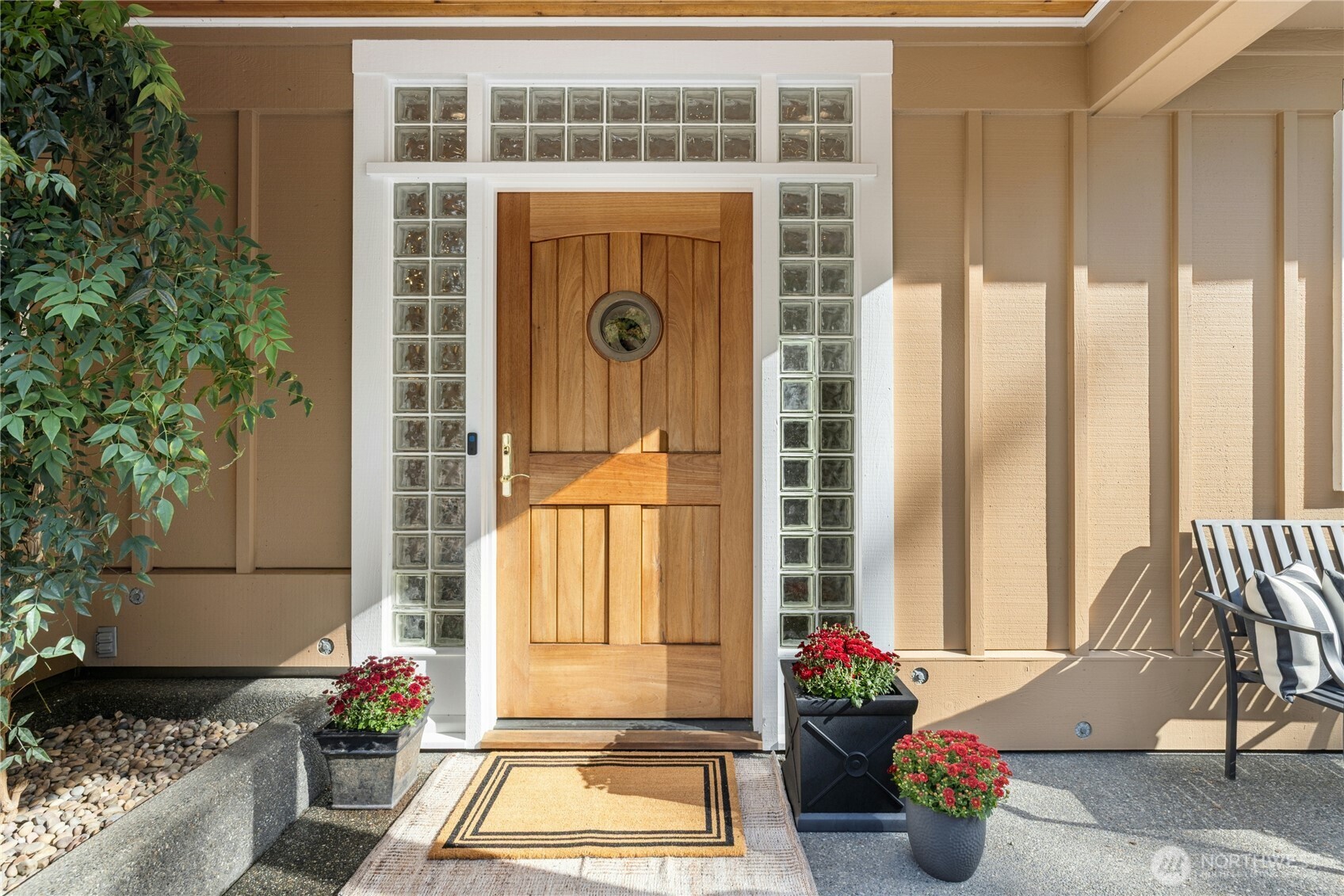 21322 NE President Point Road