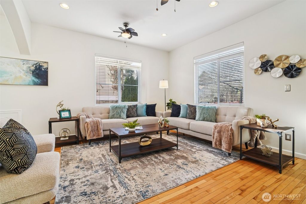 Photo of 534 25th Avenue S, Seattle, WA 98144 (MLS # 2466481)