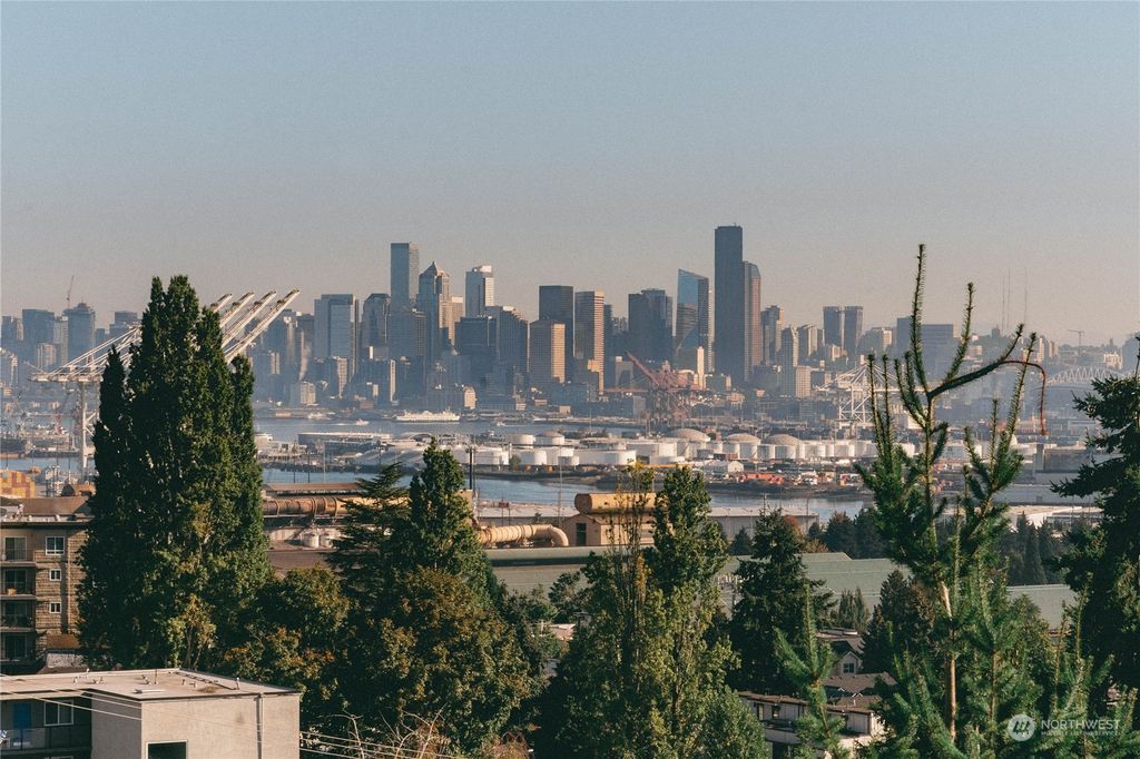Photo of 3221 SW Avalon Way #404, Seattle, WA 98116 (MLS # 2206969)