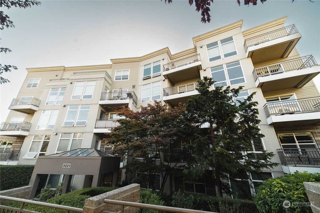 Photo of 3221 SW Avalon Way #404, Seattle, WA 98116 (MLS # 2206969)