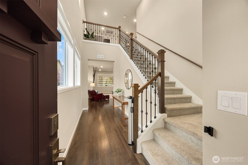 Photo of 10104 14th Place SE, Lake Stevens, WA 98258 (MLS # 2344390)